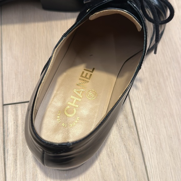 Chanel lace up oxfords - Picture 6 of 7